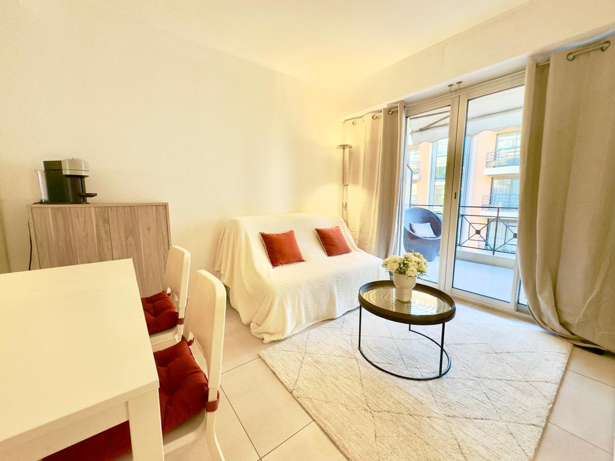 Superbe Appartement Avec Terrasse 1Mn Des Plages De La Croisette Cannes Exterior foto